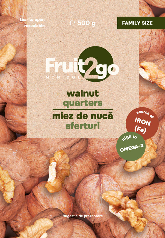 Miez de nucă sferturi